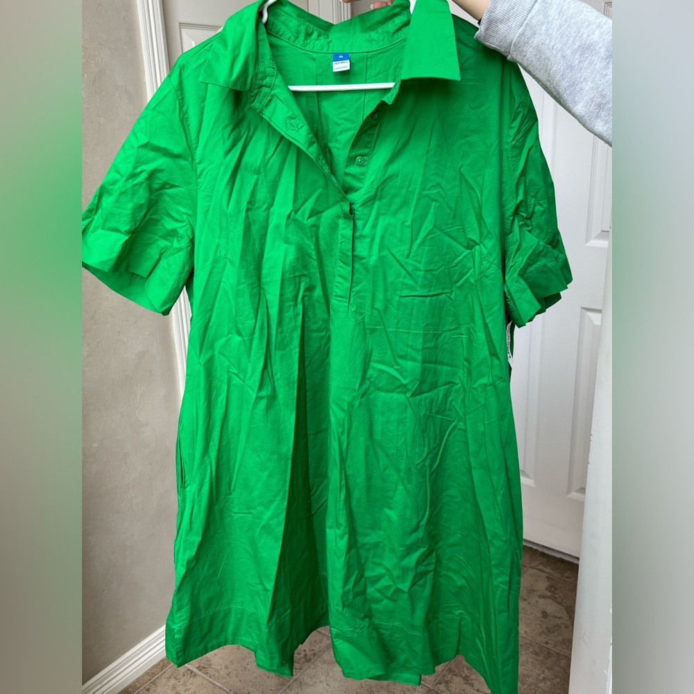 Old Navy Green Midi Dress